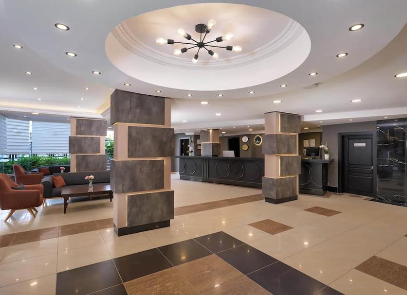 Front desk Photo