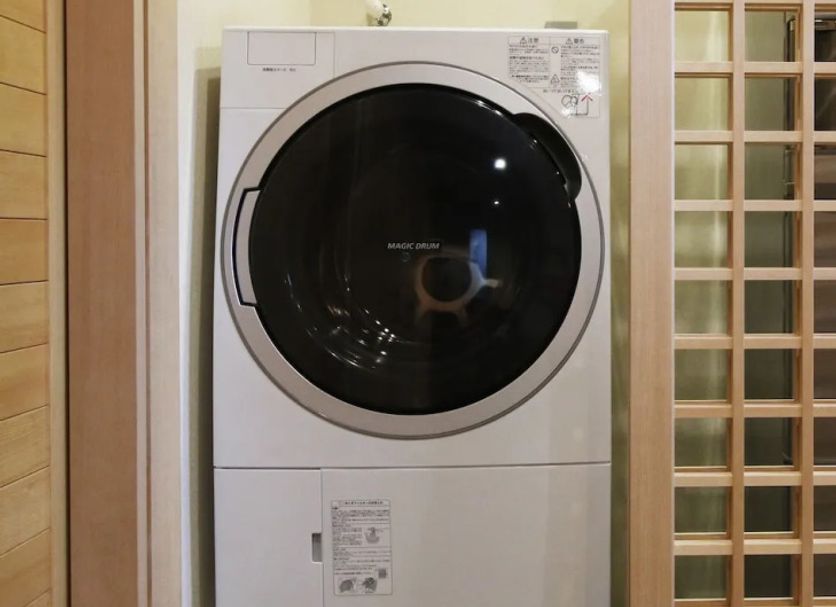 Laundry facility Photo