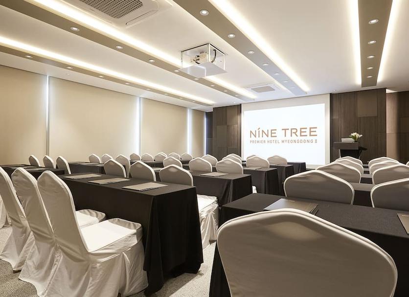 Conference room Photo