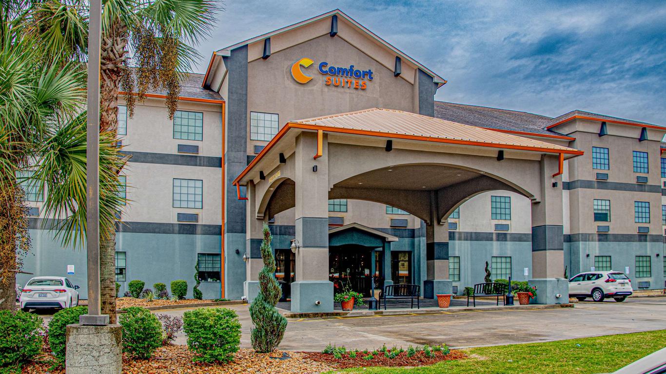 Comfort Suites Oil Center