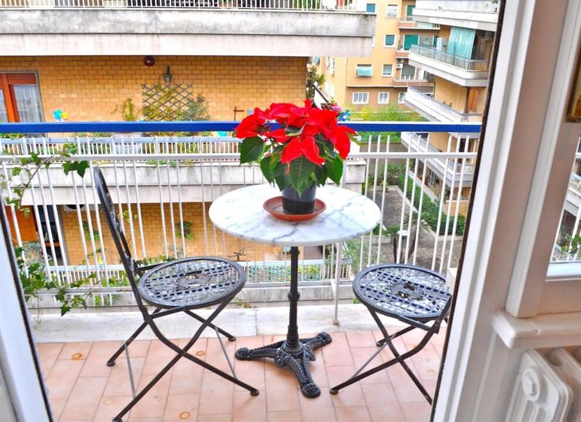 Balcony Photo