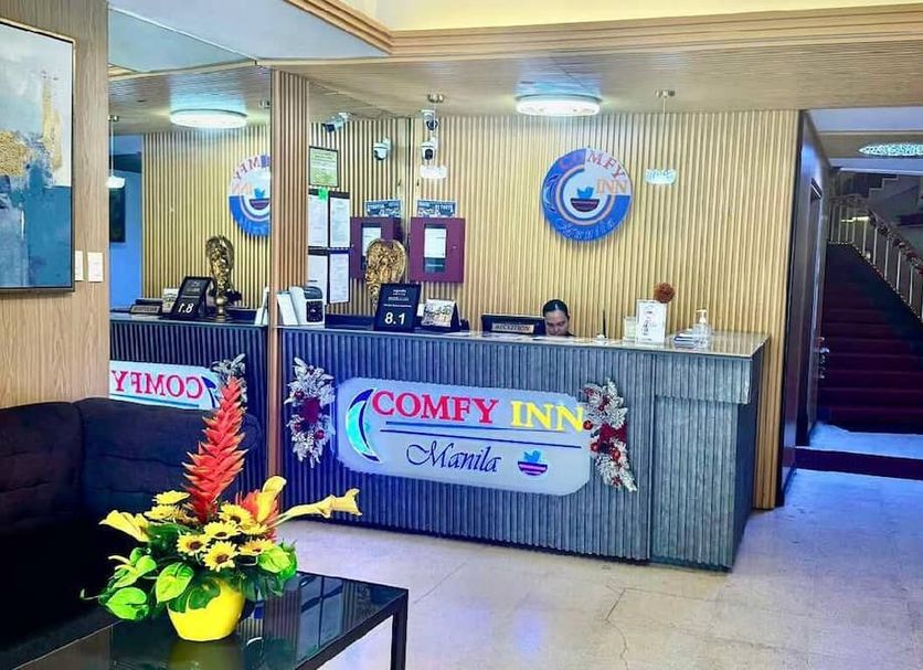 Front desk Photo