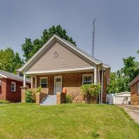 Charming Springfield Home 2 Mi to Downtown