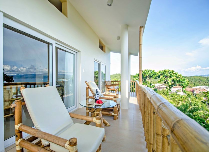 Balcony Photo