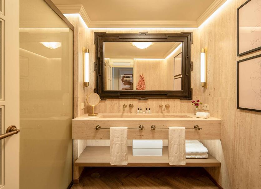 Bathroom Photo