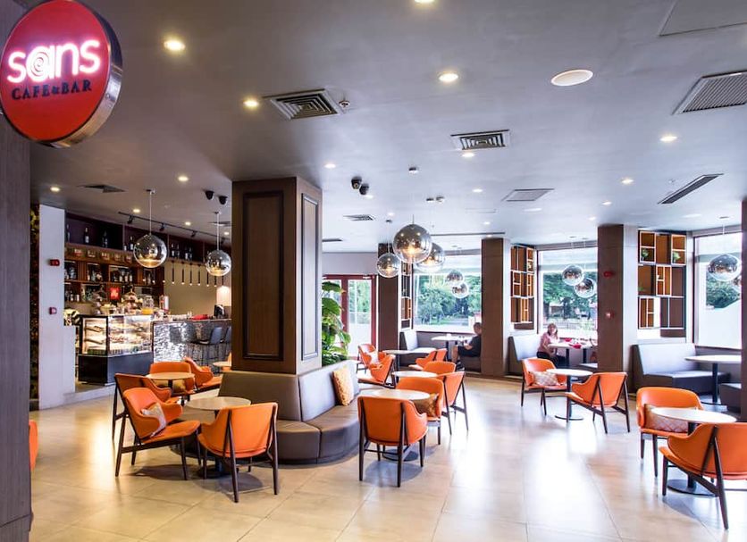 Restaurant Photo