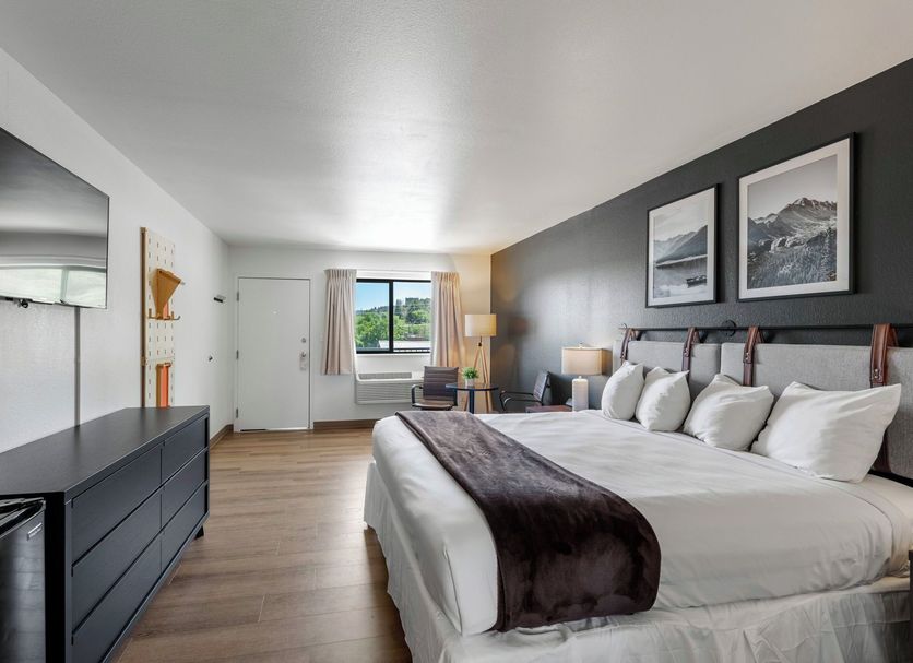 Adventure Inn Durango from ₱3,946. Durango Hotel Deals & Reviews - KAYAK