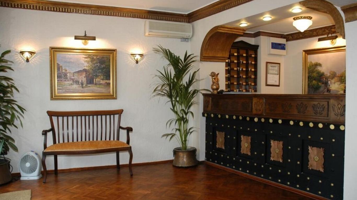 Megara Palace Old-City