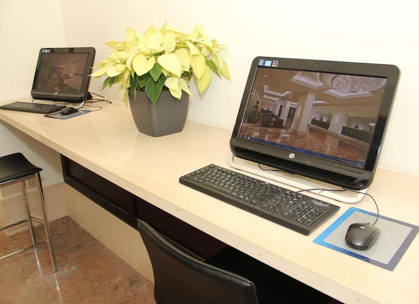 Business center Photo