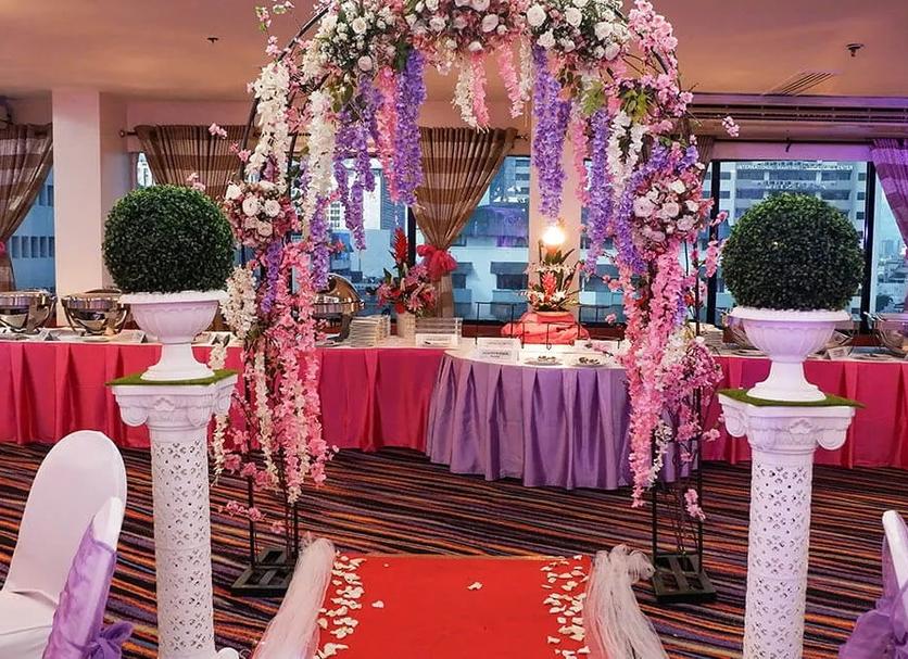 Banquet hall Photo